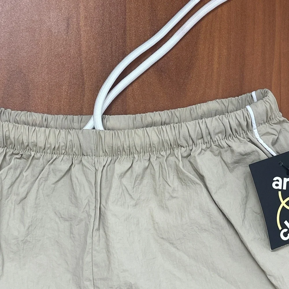 Lot of 2 Art Class Girls 2 Nylon Athletic Sports Shorts Blue & Beige Size 8 M